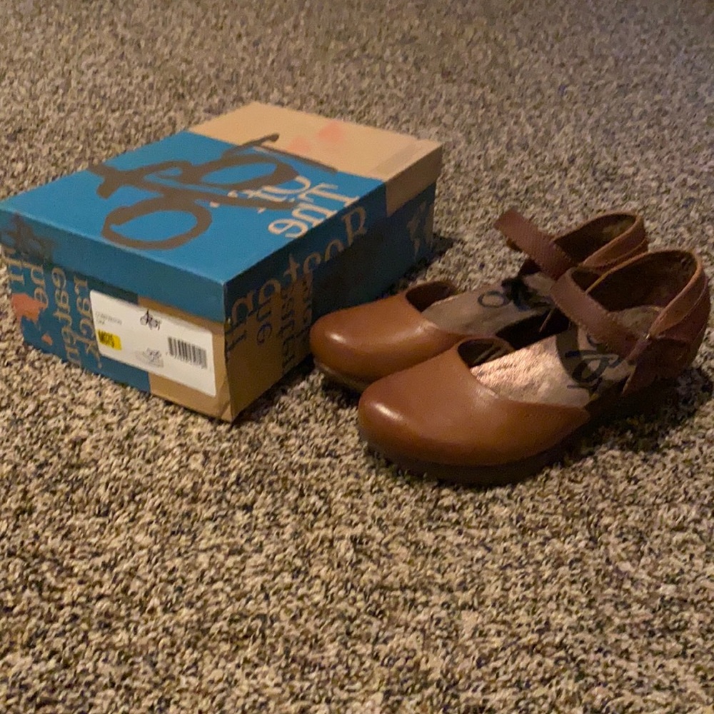 OTBT ( Off The Beaten Track) brand, size 7 1/2